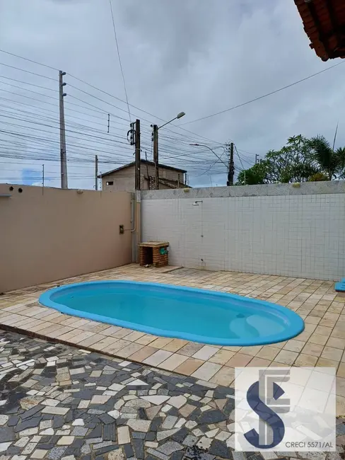 Foto 2 de Casa com 4 quartos à venda, 160m2 em Marechal Deodoro - AL
