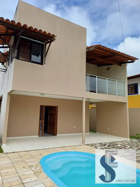 Foto 1 de Casa com 4 quartos à venda, 160m2 em Marechal Deodoro - AL