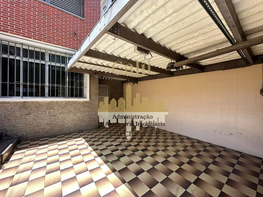 Foto 2 de Casa com 2 quartos à venda, 104m2 em Embaré, Santos - SP