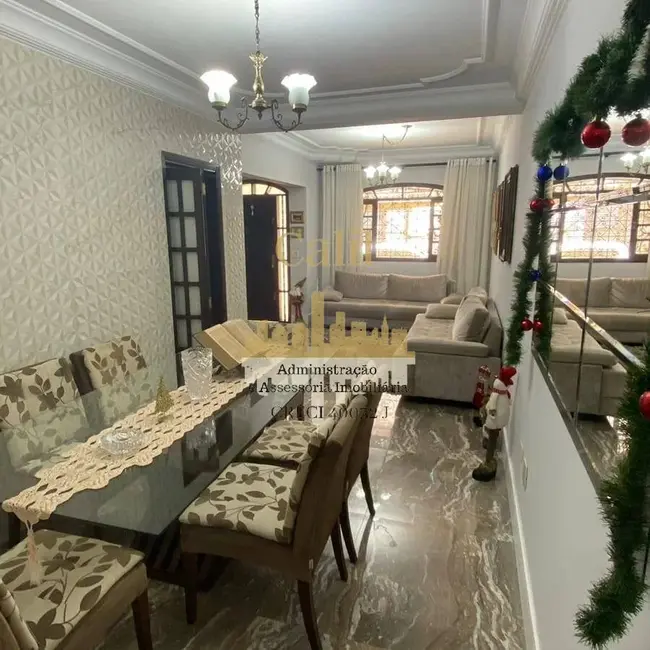 Foto 2 de Casa com 3 quartos à venda, 205m2 em Boqueirão, Santos - SP