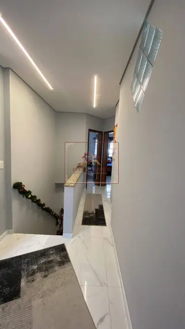 Casa com 3 quartos à venda, 205m2 em Boqueirão, Santos - SP - imagem 8 Foto 8 de Casa com 3 quartos à venda, 205m2 em Boqueirão, Santos - SP