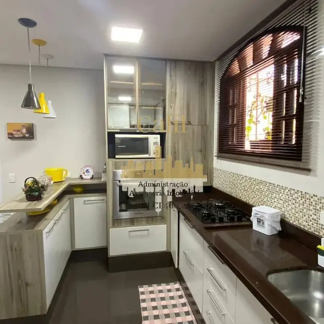 Foto 5 de Casa com 3 quartos à venda, 205m2 em Boqueirão, Santos - SP