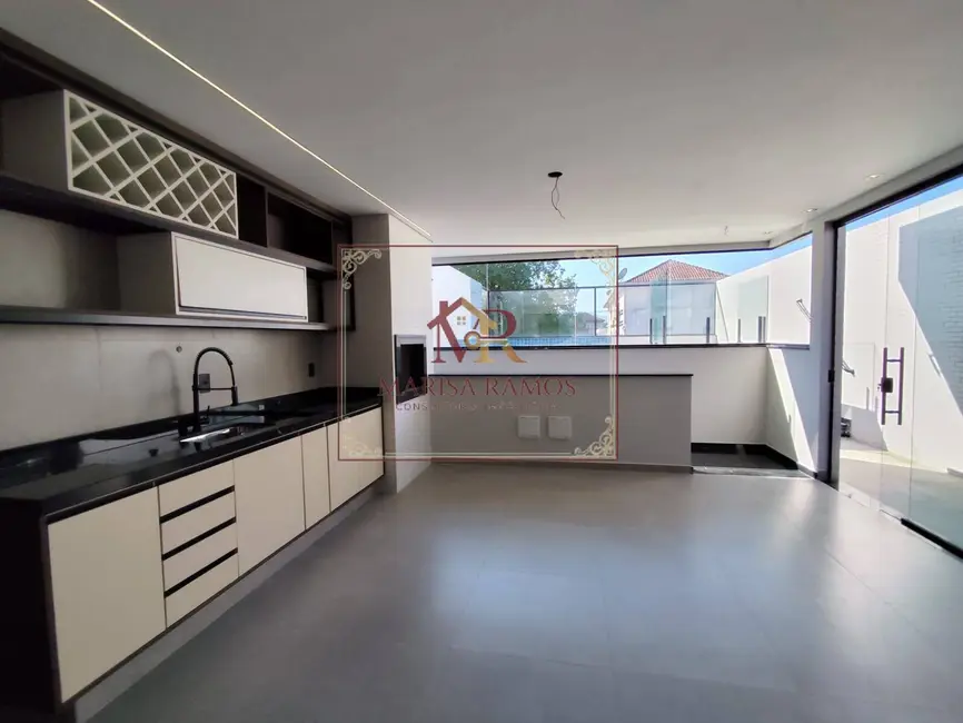 Foto 9 de Casa com 4 quartos à venda, 290m2 em Boqueirão, Santos - SP