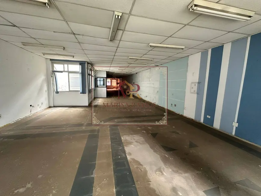 Sala Comercial à venda, 750m2 em Centro, Santos - SP - imagem 8 Foto 8 de Sala Comercial à venda, 750m2 em Centro, Santos - SP