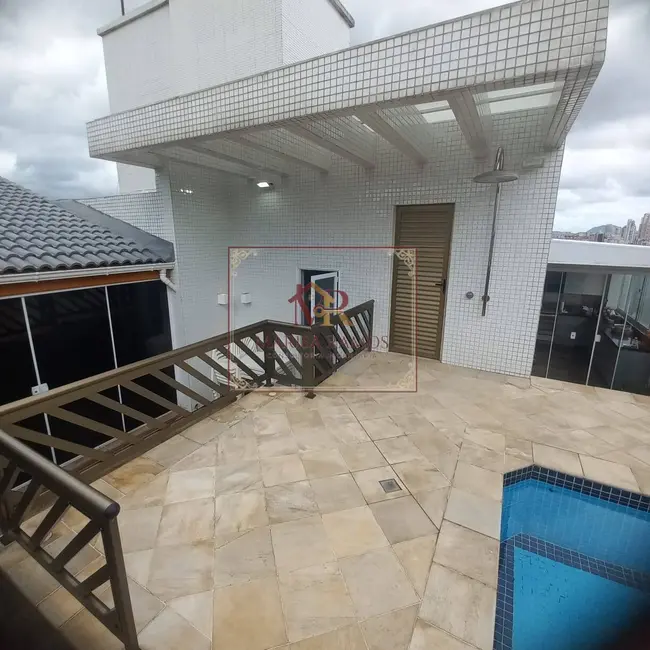Cobertura com 3 quartos à venda, 270m2 em Marapé, Santos - SP - imagem 2 Foto 2 de Cobertura com 3 quartos à venda, 270m2 em Marapé, Santos - SP