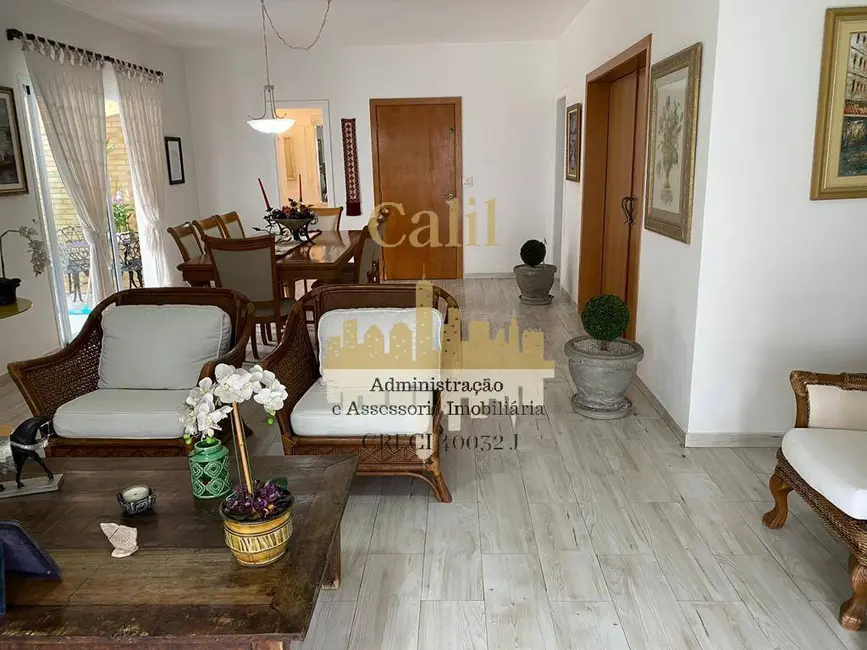 Apartamento com 3 quartos à venda, 200m2 em Gonzaga, Santos - SP - imagem 6 Foto 6 de Apartamento com 3 quartos à venda, 200m2 em Gonzaga, Santos - SP