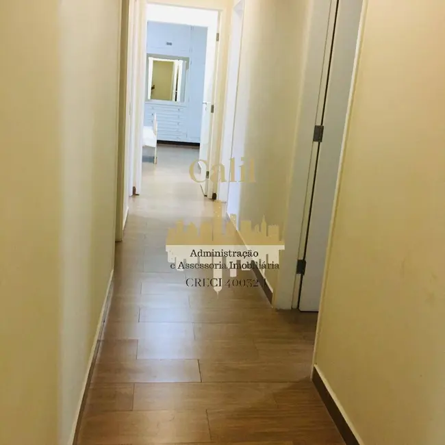 Apartamento com 4 quartos à venda, 209m2 em Enseada, Guaruja - SP - imagem 6 Foto 6 de Apartamento com 4 quartos à venda, 209m2 em Enseada, Guaruja - SP