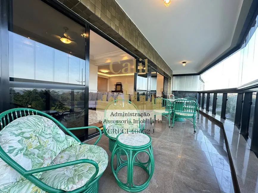 Apartamento com 3 quartos à venda, 252m2 em Pompéia, Santos - SP - imagem 6 Foto 6 de Apartamento com 3 quartos à venda, 252m2 em Pompéia, Santos - SP