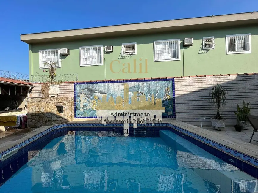 Foto 1 de Casa com 3 quartos à venda, 150m2 em Macuco, Santos - SP
