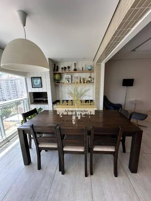 Foto 4 de Apartamento com 4 quartos para alugar, 180m2 em Gonzaga, Santos - SP