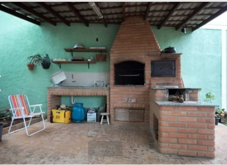 Casa com 3 quartos à venda, 600m2 em Caxambu, Jundiai - SP - imagem 2 Foto 2 de Casa com 3 quartos à venda, 600m2 em Caxambu, Jundiai - SP