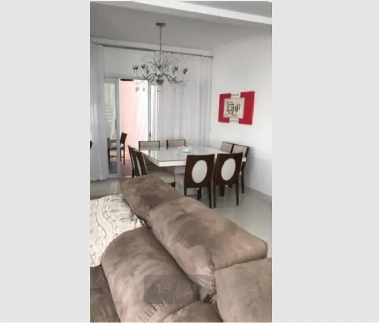 Foto 5 de Casa com 4 quartos à venda, 300m2 em Cabreuva - SP