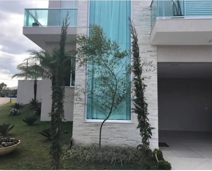 Foto 2 de Casa com 4 quartos à venda, 300m2 em Cabreuva - SP