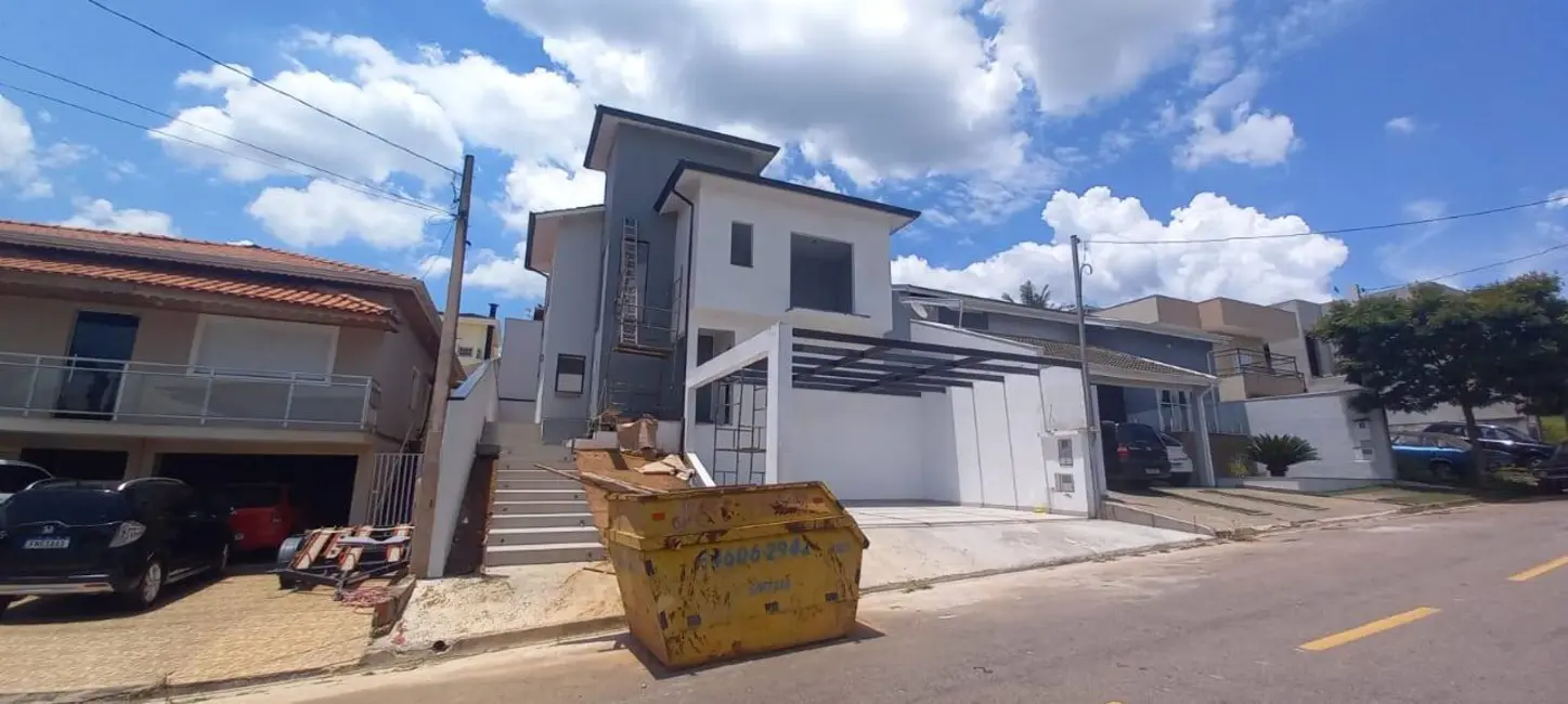 Foto 1 de Casa com 3 quartos à venda, 300m2 em Condomínio Chacur, Varzea Paulista - SP