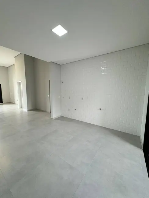 Foto 6 de Casa com 3 quartos à venda, 300m2 em Chácaras Aracary, Varzea Paulista - SP