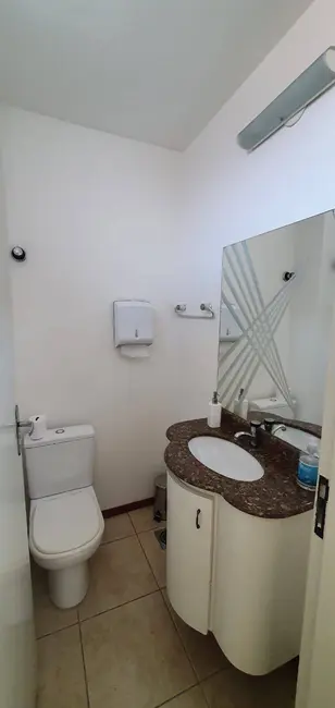 Casa com 3 quartos à venda, 406m2 em Vila Progresso, Jundiai - SP - imagem 3 Foto 3 de Casa com 3 quartos à venda, 406m2 em Vila Progresso, Jundiai - SP