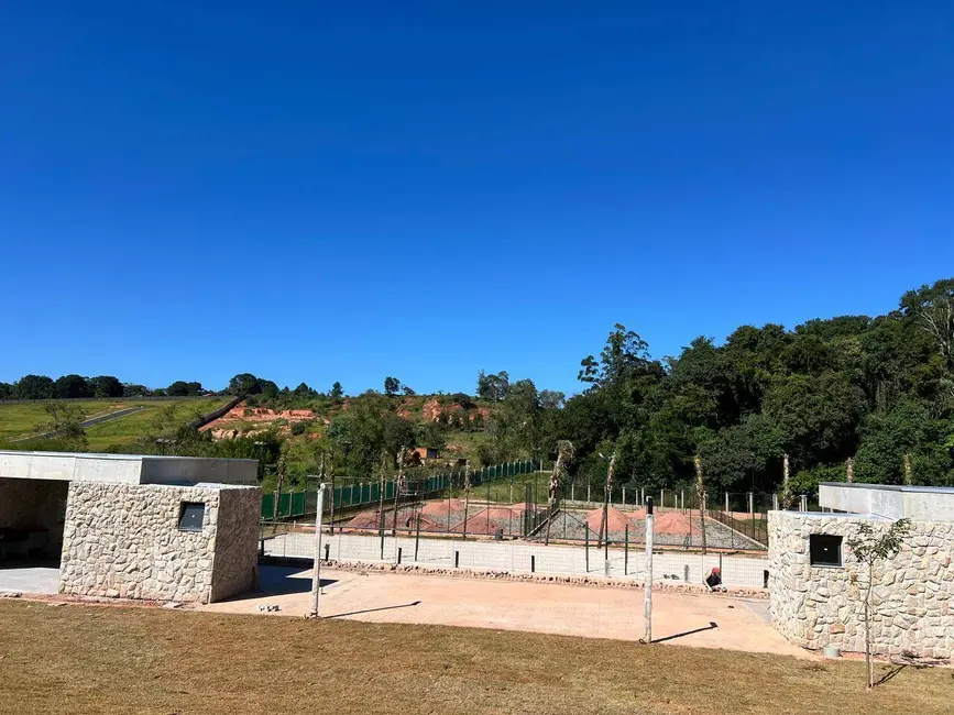 Foto 2 de Terreno / Lote à venda, 1507m2 em Ivoturucaia, Jundiai - SP
