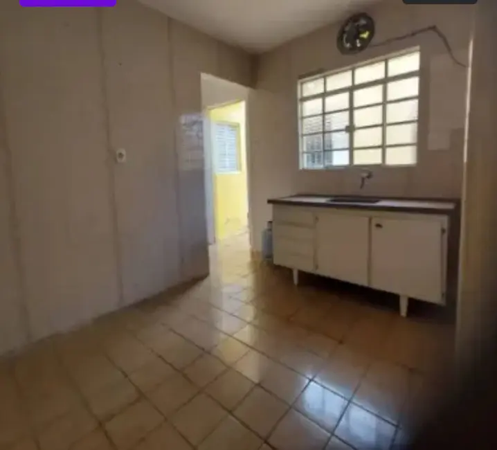 Foto 2 de Casa com 2 quartos à venda, 200m2 em Vila Rio Branco, Jundiai - SP