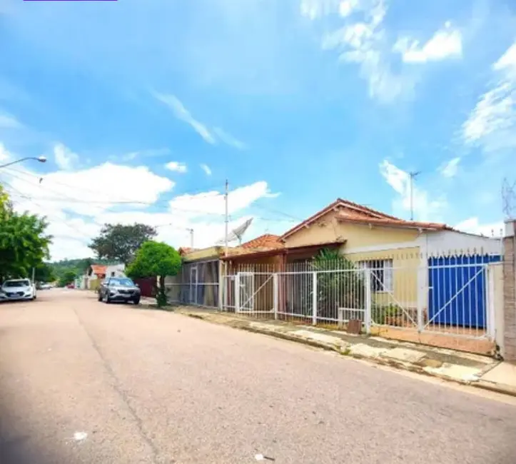 Foto 3 de Casa com 2 quartos à venda, 200m2 em Vila Rio Branco, Jundiai - SP
