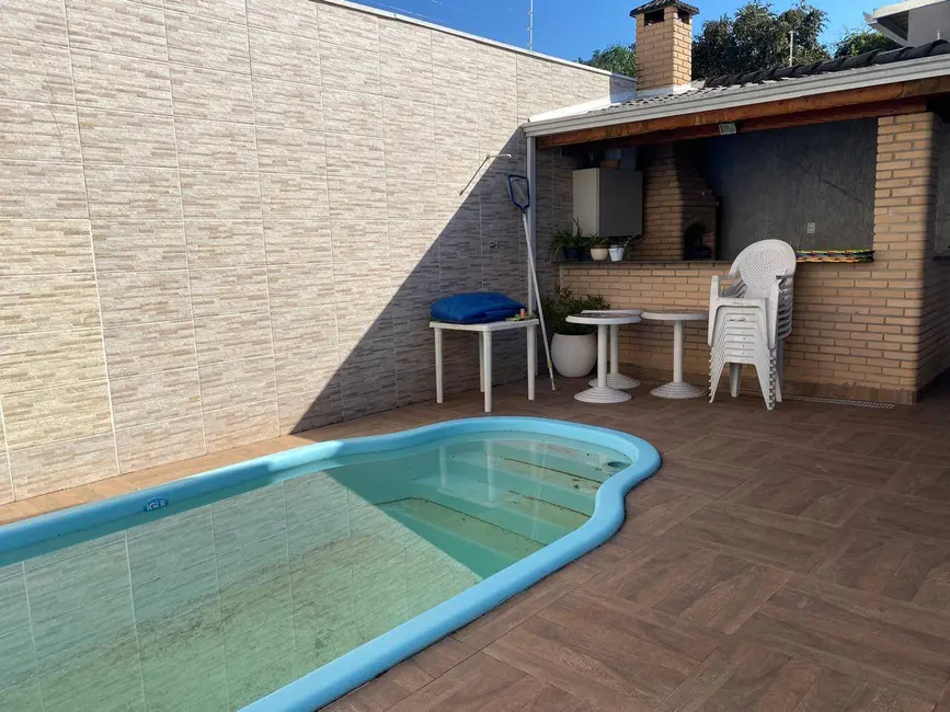 Foto 1 de Casa com 3 quartos à venda, 260m2 em Jardim Copacabana, Jundiai - SP