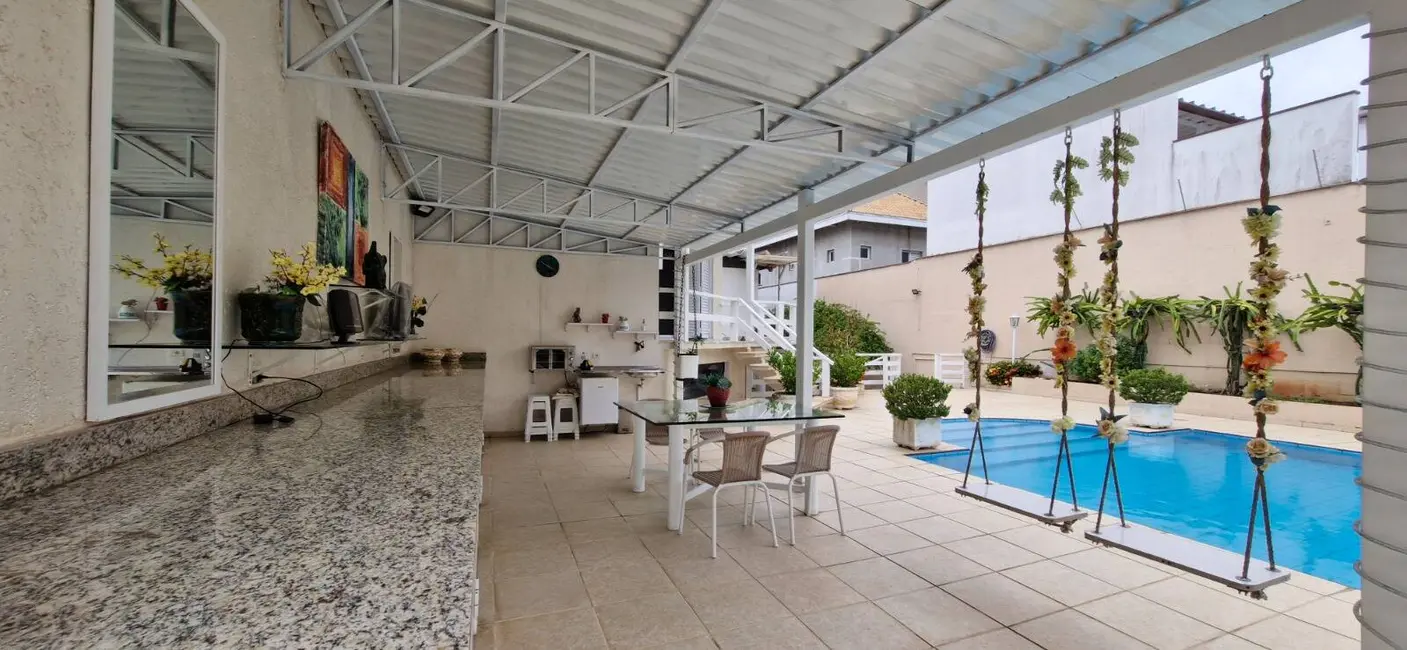 Foto 3 de Casa com 4 quartos à venda, 700m2 em Jardim das Samambaias, Jundiai - SP