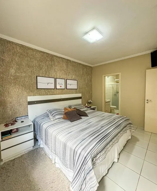 Casa com 3 quartos à venda, 250m2 em Jardim Pacaembu, Jundiai - SP - imagem 7 Foto 7 de Casa com 3 quartos à venda, 250m2 em Jardim Pacaembu, Jundiai - SP