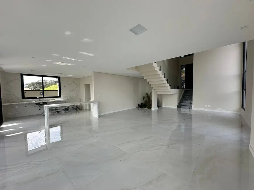 Casa com 3 quartos à venda, 656m2 em Jardim Florestal, Jundiai - SP - imagem 8 Foto 8 de Casa com 3 quartos à venda, 656m2 em Jardim Florestal, Jundiai - SP
