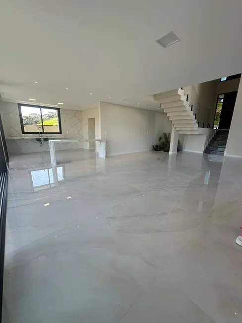 Casa com 3 quartos à venda, 656m2 em Jardim Florestal, Jundiai - SP - imagem 6 Foto 6 de Casa com 3 quartos à venda, 656m2 em Jardim Florestal, Jundiai - SP