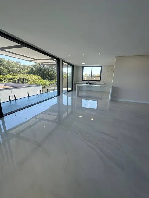 Casa com 3 quartos à venda, 656m2 em Jardim Florestal, Jundiai - SP - imagem 7 Foto 7 de Casa com 3 quartos à venda, 656m2 em Jardim Florestal, Jundiai - SP