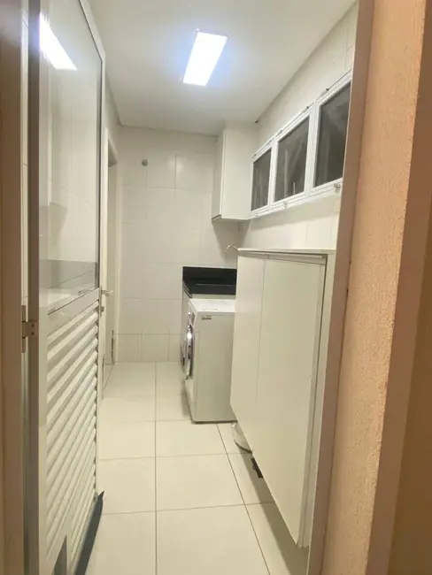 Casa com 3 quartos à venda e para alugar, 300m2 em Chácara Morada Mediterrânea, Jundiai - SP - imagem 5 Foto 5 de Casa com 3 quartos à venda e para alugar, 300m2 em Chácara Morada Mediterrânea, Jundiai - SP