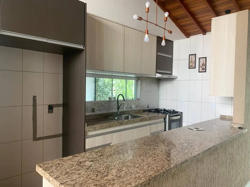 Casa com 3 quartos à venda e para alugar, 300m2 em Jardim Promeca, Varzea Paulista - SP - imagem 8 Foto 8 de Casa com 3 quartos à venda e para alugar, 300m2 em Jardim Promeca, Varzea Paulista - SP