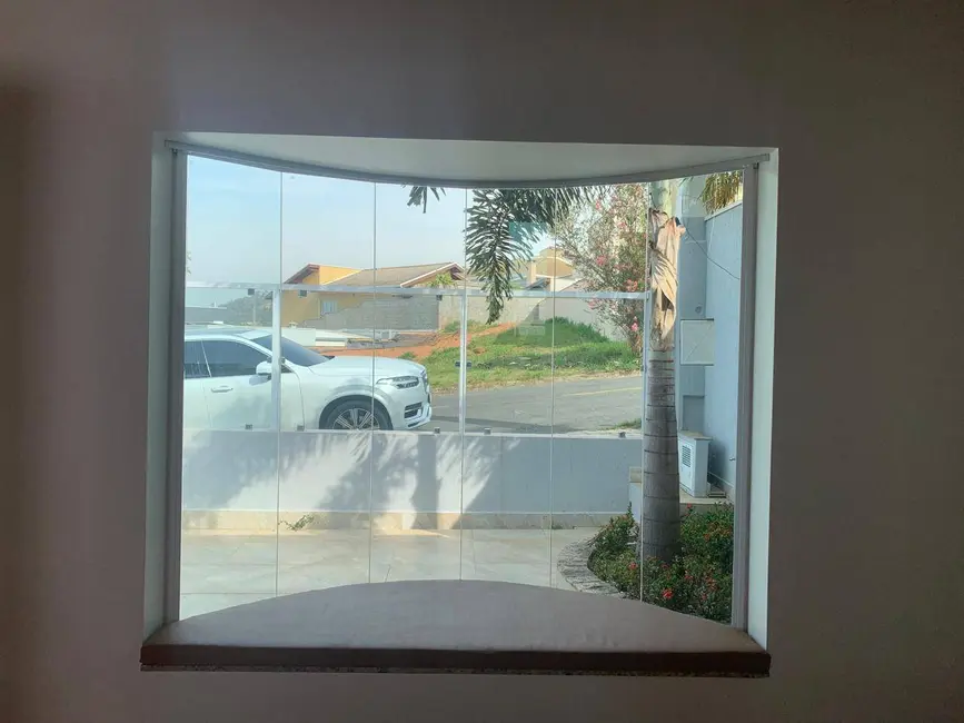 Casa com 3 quartos à venda e para alugar, 300m2 em Jardim Promeca, Varzea Paulista - SP - imagem 6 Foto 6 de Casa com 3 quartos à venda e para alugar, 300m2 em Jardim Promeca, Varzea Paulista - SP