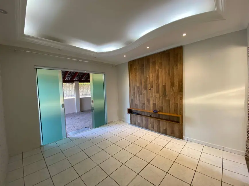 Foto 2 de Casa à venda e para alugar em Jardim Estádio, Jundiai - SP