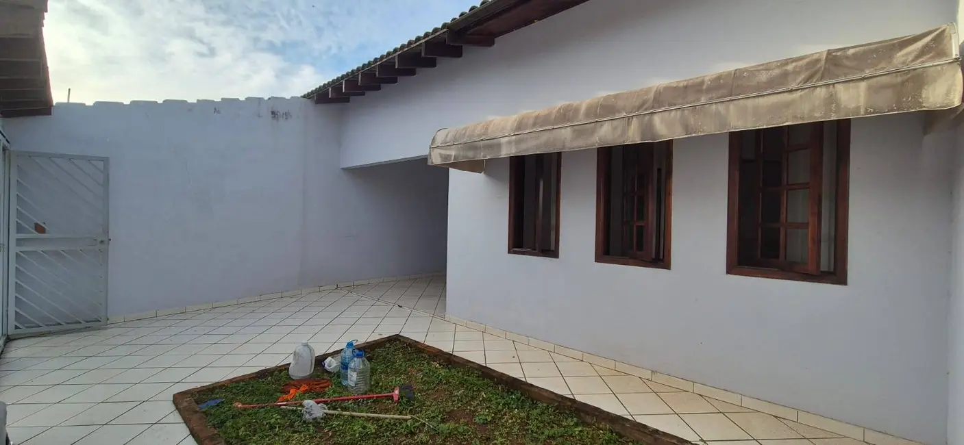 Foto 3 de Casa com 2 quartos à venda, 250m2 em Parque Cidade Jardim, Jundiai - SP