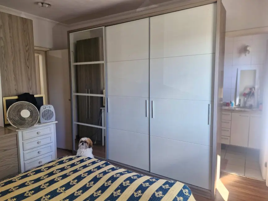 Casa com 3 quartos à venda em Jardim Colônia, Jundiai - SP - imagem 5 Foto 5 de Casa com 3 quartos à venda em Jardim Colônia, Jundiai - SP