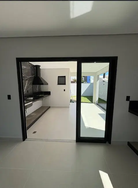 Casa com 3 quartos à venda, 300m2 em Itupeva - SP - imagem 8 Foto 8 de Casa com 3 quartos à venda, 300m2 em Itupeva - SP