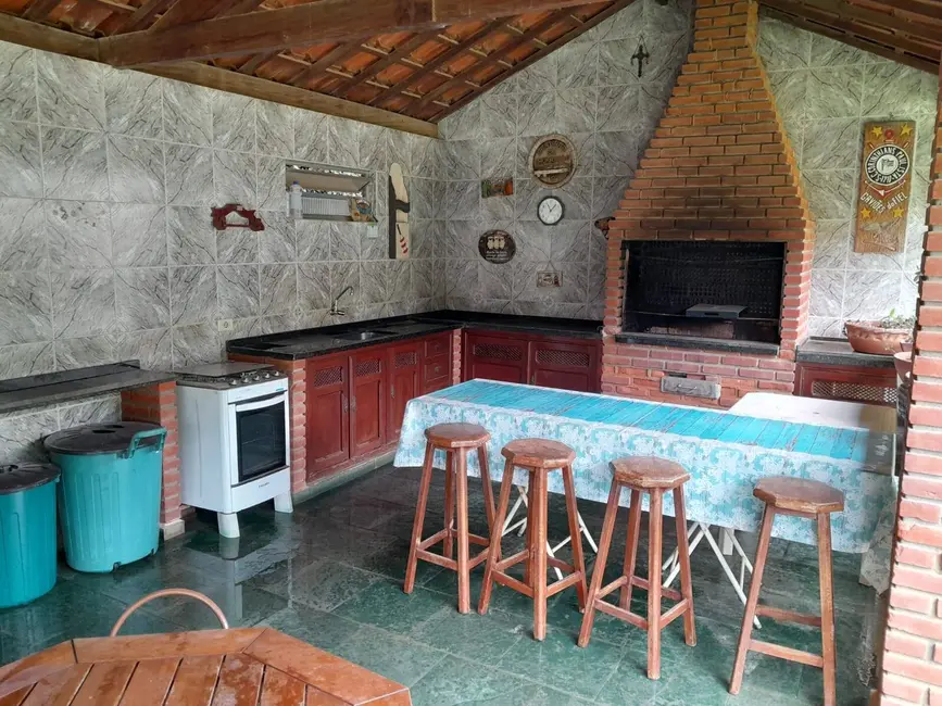 Chácara com 2 quartos à venda, 2700m2 em Jarinu - SP - imagem 8 Foto 8 de Chácara com 2 quartos à venda, 2700m2 em Jarinu - SP