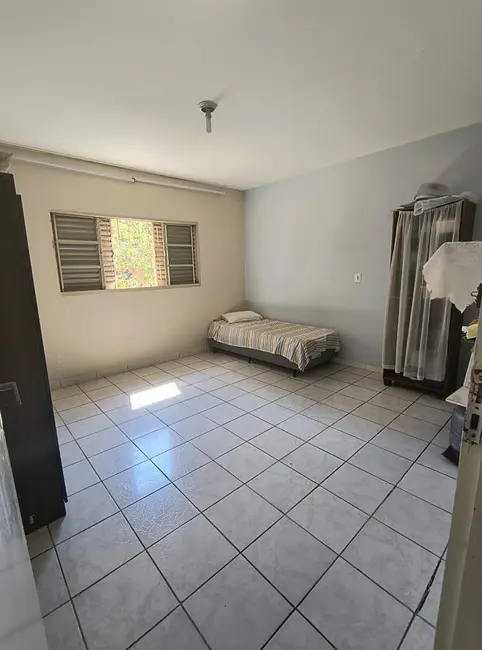 Chácara com 2 quartos à venda, 5000m2 em Jardim Gauchinha, Varzea Paulista - SP - imagem 9 Foto 9 de Chácara com 2 quartos à venda, 5000m2 em Jardim Gauchinha, Varzea Paulista - SP