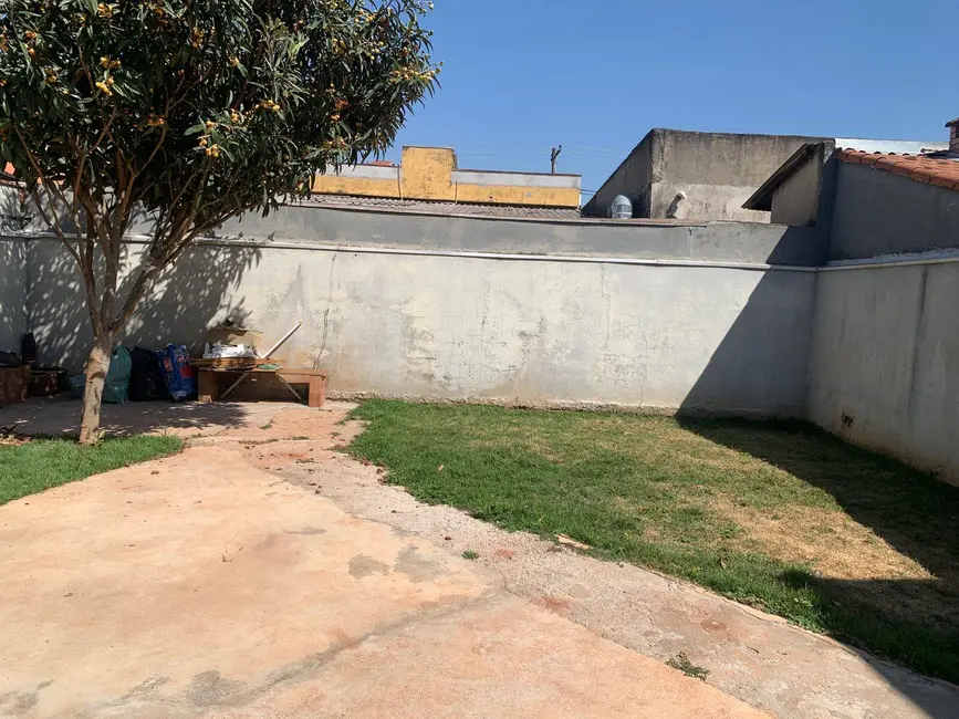 Foto 1 de Casa com 2 quartos à venda, 250m2 em Jardim das Palmeiras, Varzea Paulista - SP