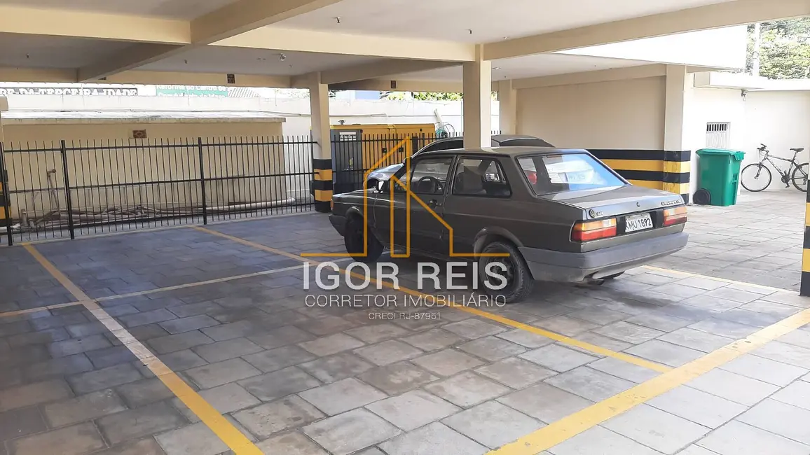 Foto 7 de Apartamento com 4 quartos à venda, 186m2 em Parque Tamandaré, Campos Dos Goytacazes - RJ