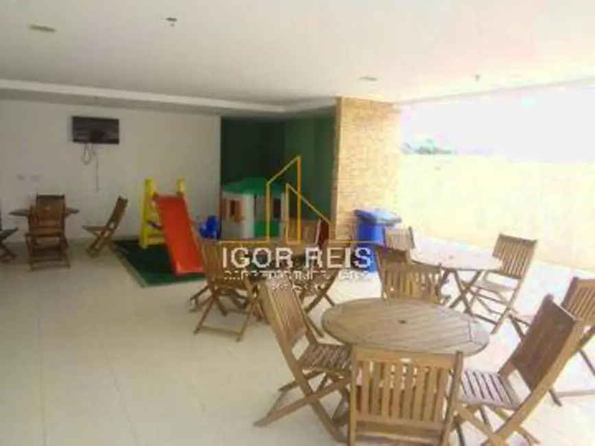 Apartamento com 2 quartos à venda em Centro, Campos Dos Goytacazes - RJ - imagem 4 Foto 4 de Apartamento com 2 quartos à venda em Centro, Campos Dos Goytacazes - RJ