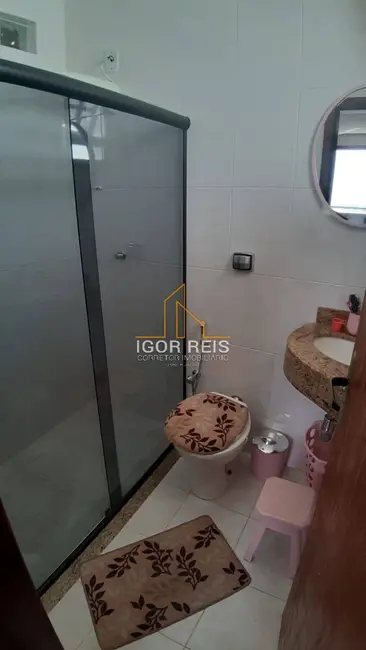 Foto 8 de Casa com 3 quartos à venda, 378m2 em Campos Dos Goytacazes - RJ