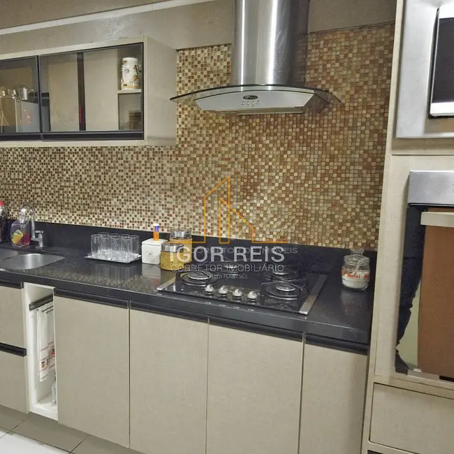 Apartamento com 4 quartos à venda, 178m2 em Centro, Campos Dos Goytacazes - RJ - imagem 7 Foto 7 de Apartamento com 4 quartos à venda, 178m2 em Centro, Campos Dos Goytacazes - RJ