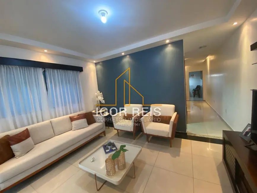 Casa com 4 quartos à venda em Parque Julião Nogueira, Campos Dos Goytacazes - RJ - imagem 3 Foto 3 de Casa com 4 quartos à venda em Parque Julião Nogueira, Campos Dos Goytacazes - RJ