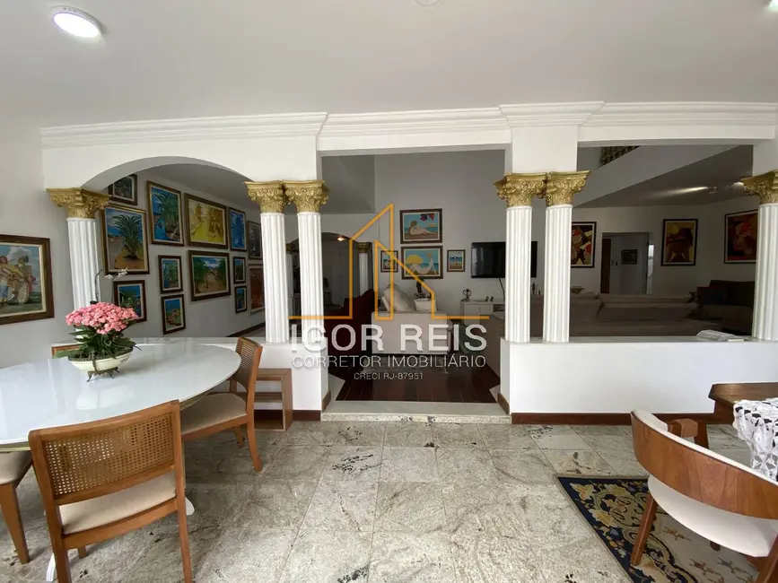 Foto 8 de Casa com 4 quartos à venda em Campos Dos Goytacazes - RJ