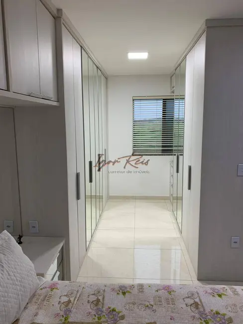 Foto 6 de Apartamento com 3 quartos à venda em Parque Jóquei Club, Campos Dos Goytacazes - RJ