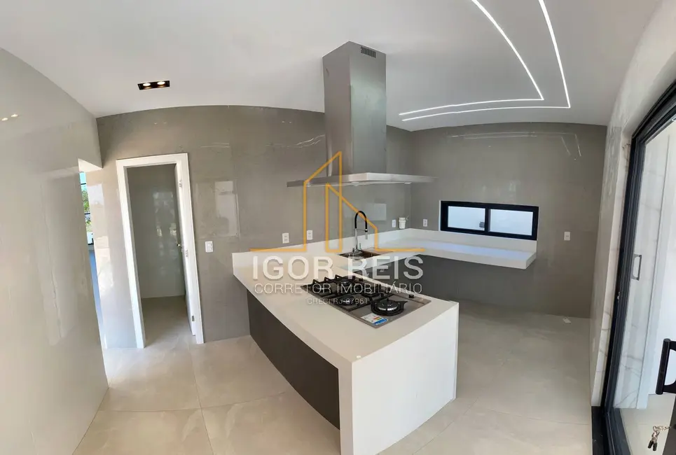 Foto 6 de Casa de Condomínio com 4 quartos à venda, 440m2 em Parque Rodoviário, Campos Dos Goytacazes - RJ