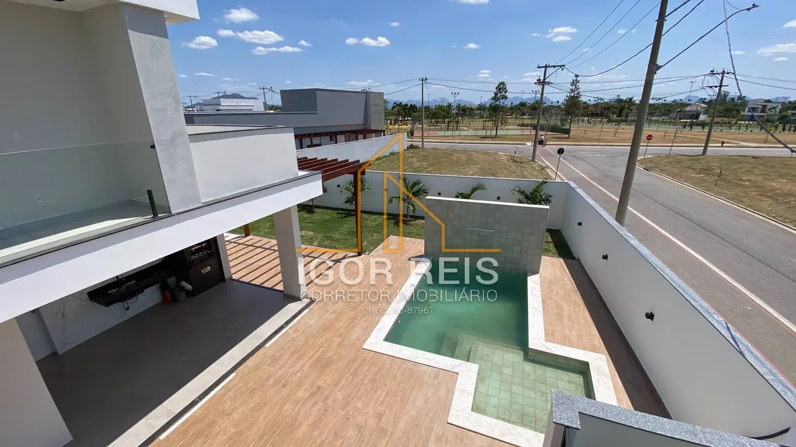 Foto 9 de Casa de Condomínio com 4 quartos à venda, 440m2 em Parque Rodoviário, Campos Dos Goytacazes - RJ
