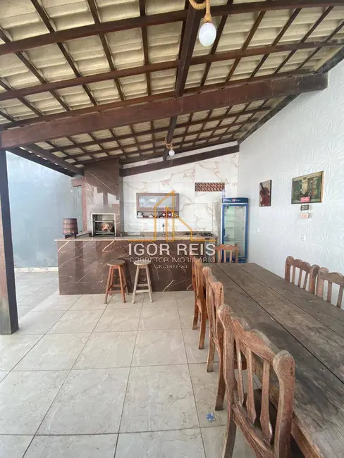 Casa com 3 quartos à venda em Jardim das Acácias, Campos Dos Goytacazes - RJ - imagem 3 Foto 3 de Casa com 3 quartos à venda em Jardim das Acácias, Campos Dos Goytacazes - RJ