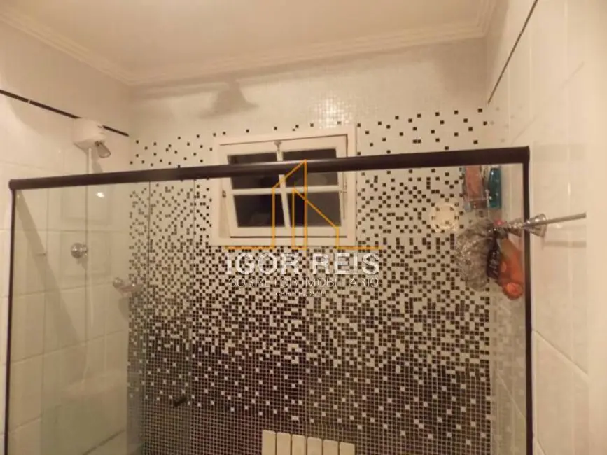 Casa com 3 quartos à venda, 432m2 em Parque Jóquei Club, Campos Dos Goytacazes - RJ - imagem 6 Foto 6 de Casa com 3 quartos à venda, 432m2 em Parque Jóquei Club, Campos Dos Goytacazes - RJ